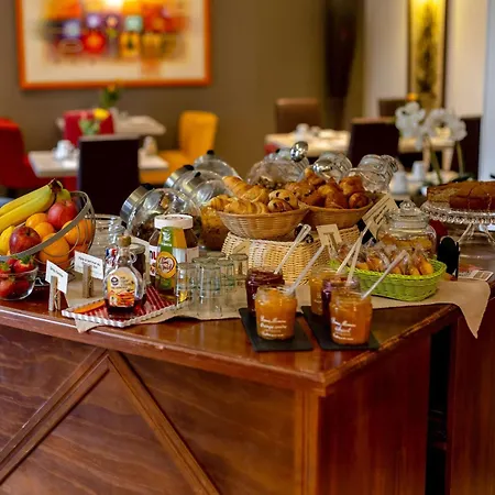 Western Le Pont D'or 3* Figeac