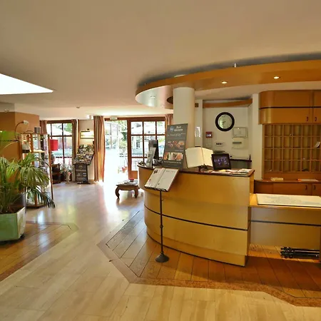 Western Le Pont D'or 3*