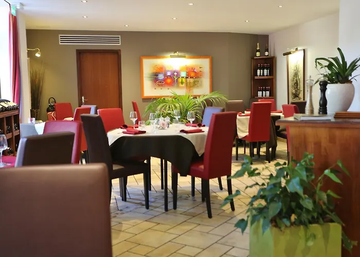 Western Le Pont D'or Отель 3*