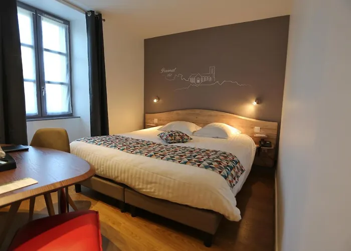 Western Le Pont D'or Отель 3*