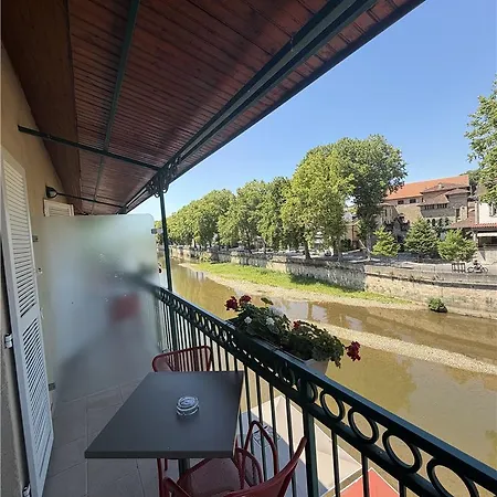 Hotel Western Le Pont D'or 3*
