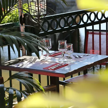 朋杜贝斯特韦斯特酒店 酒店