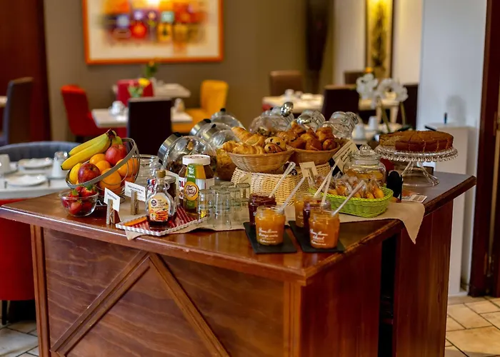 ベスト ウェスタン ル ポン ドール 3* フィジャック