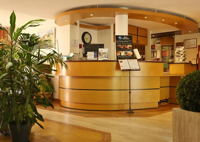 ベスト ウェスタン ル ポン ドール 3* フィジャック