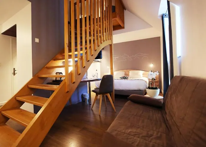 Western Le Pont D'or Figeac